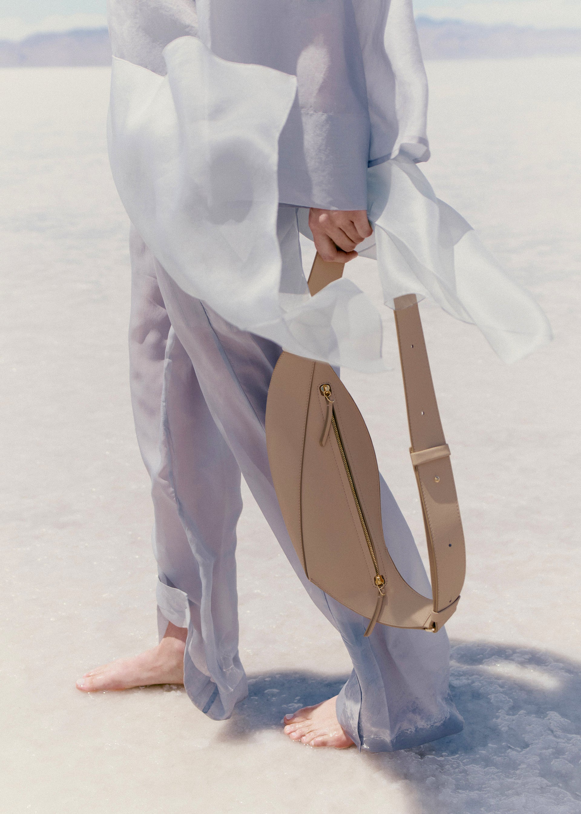 Neyu - Taupe Glattes Leder
