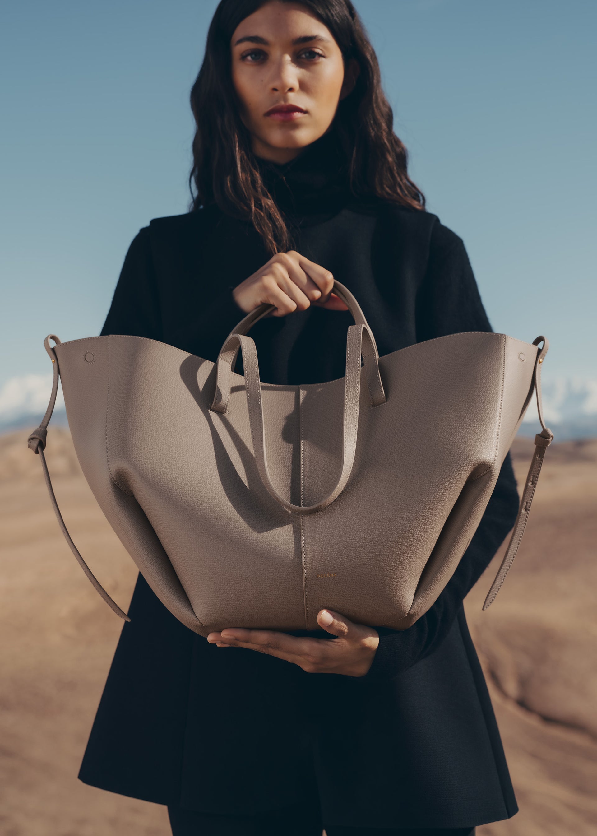 Cyme - Taupe Genarbtes Leder