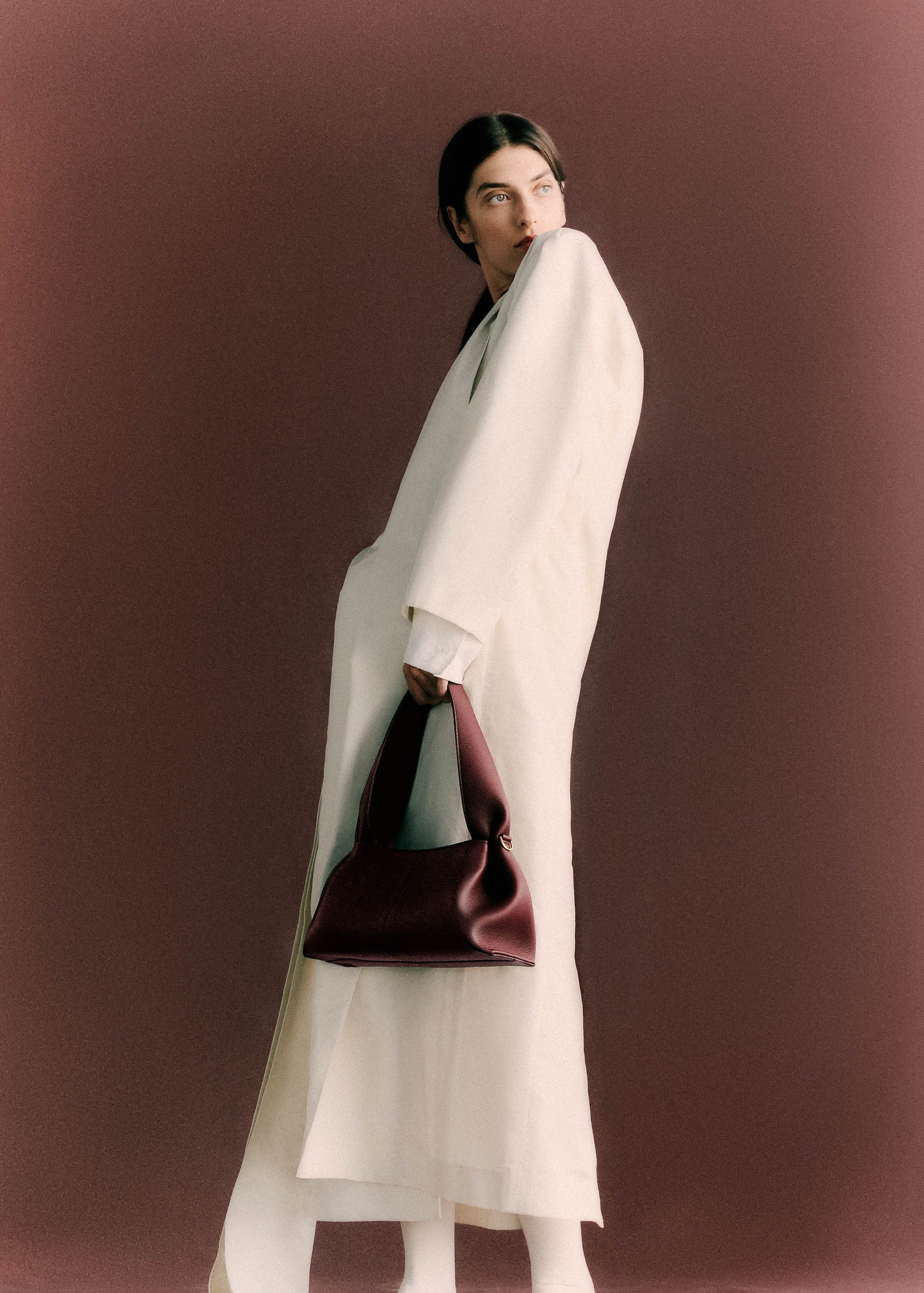 Numéro Neuf East West - Schwarze Kirsche Genarbtes Leder