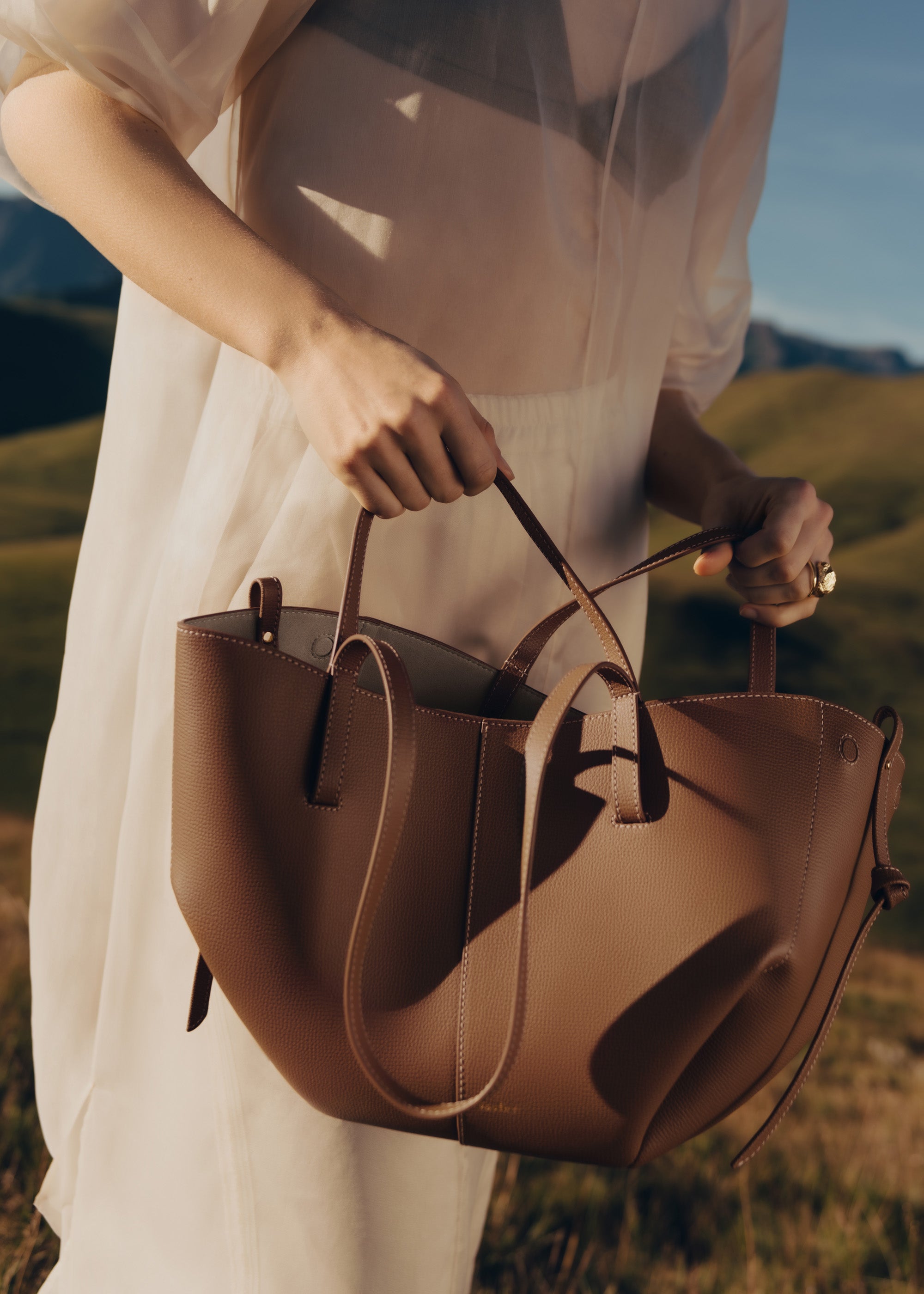Polene Mini Polène | Bag - Cyme Mini - Camel Genarbtes Leder