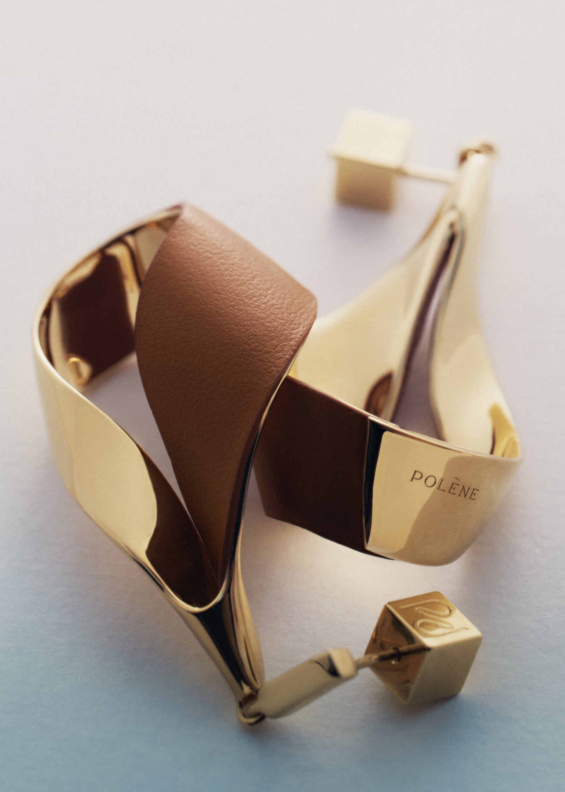 Hängende Ohrringe Ormé - Goldedition Und Camel Leder