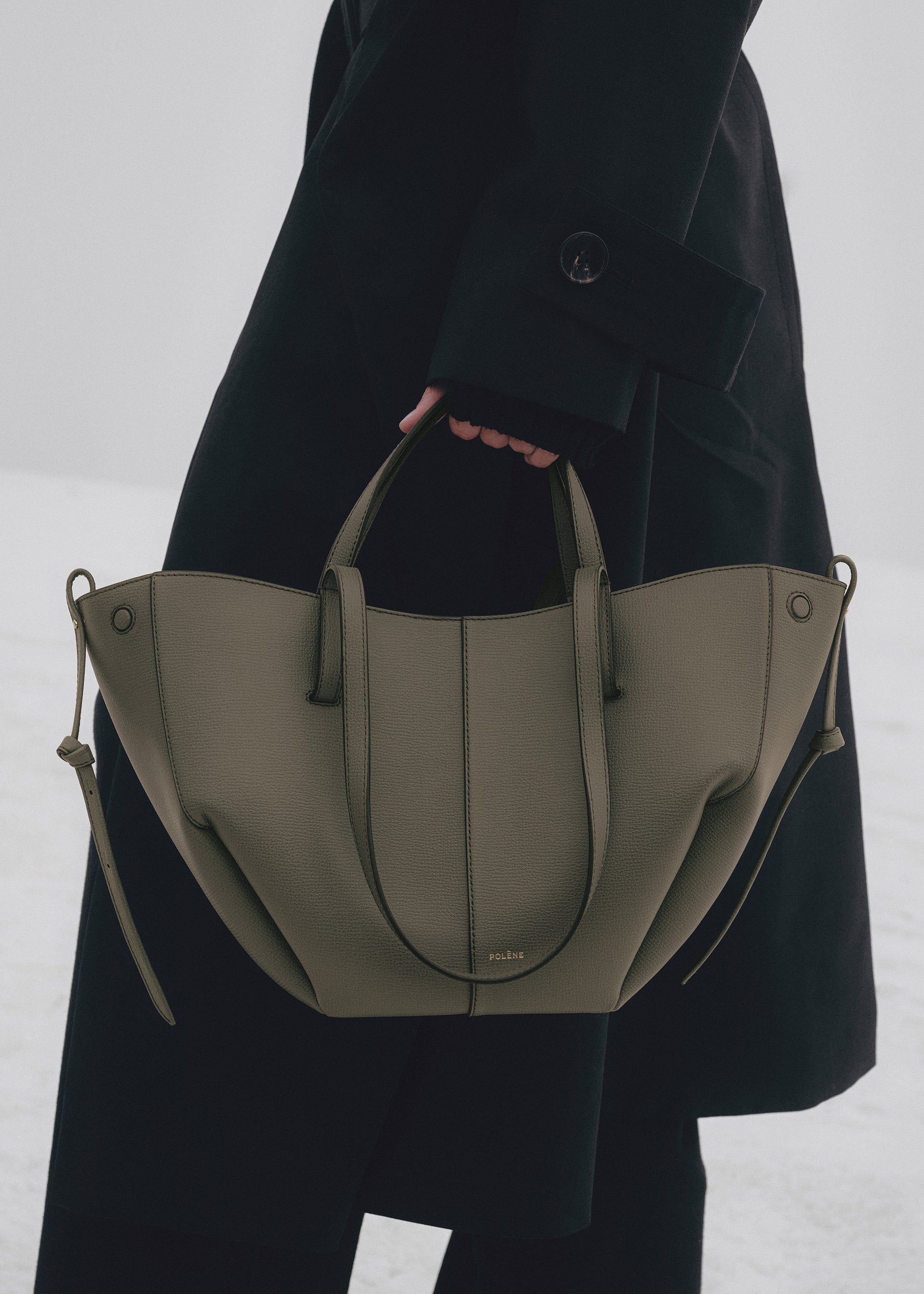 Cyme Mini - Rauchgrün Genarbtes Leder