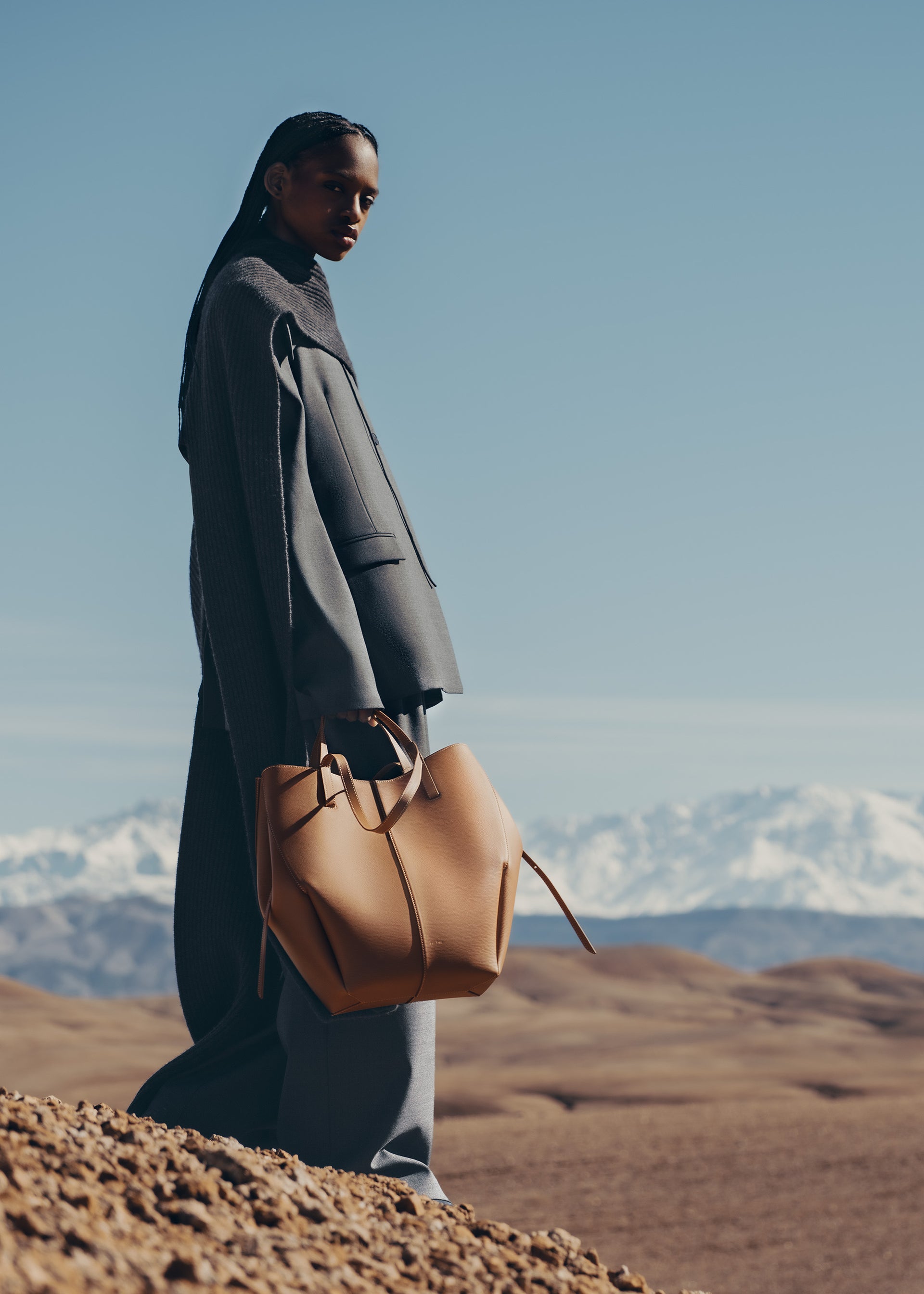 Cyme Tote - Camel Genarbtes Leder