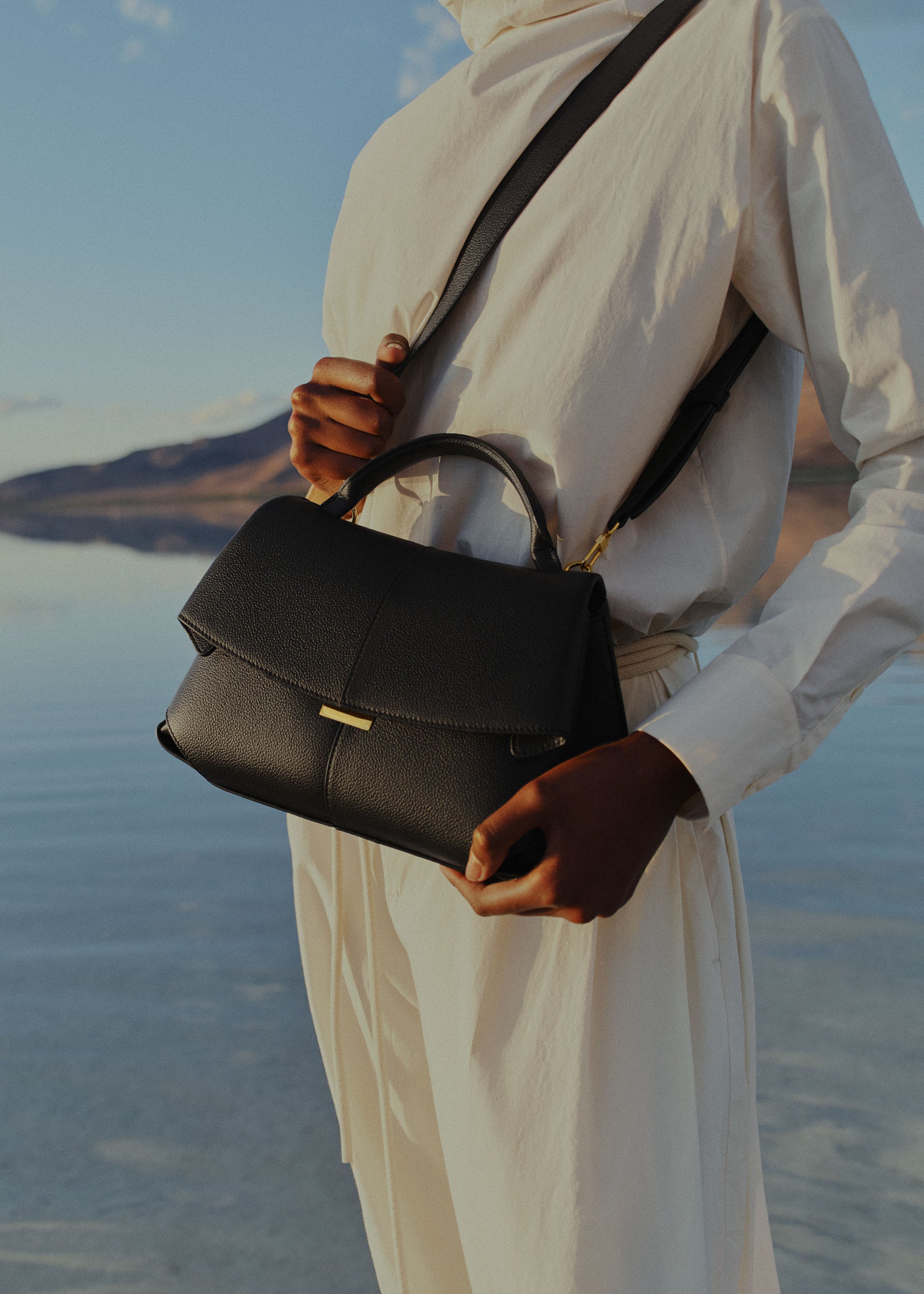 Mokki Mini - Schwarz Genarbtes Leder