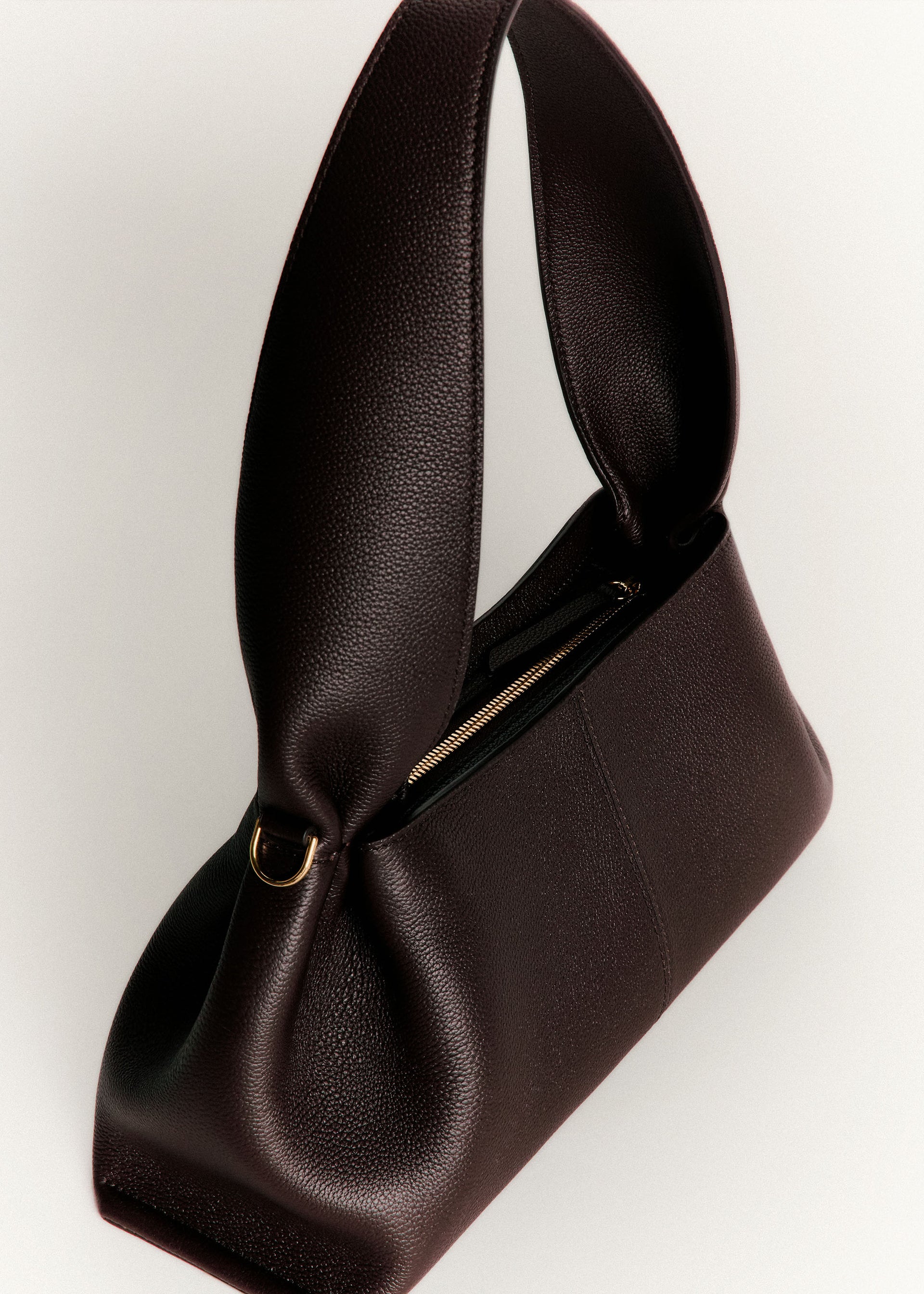 Numéro Neuf East West - Ebenholz Genarbtes Leder