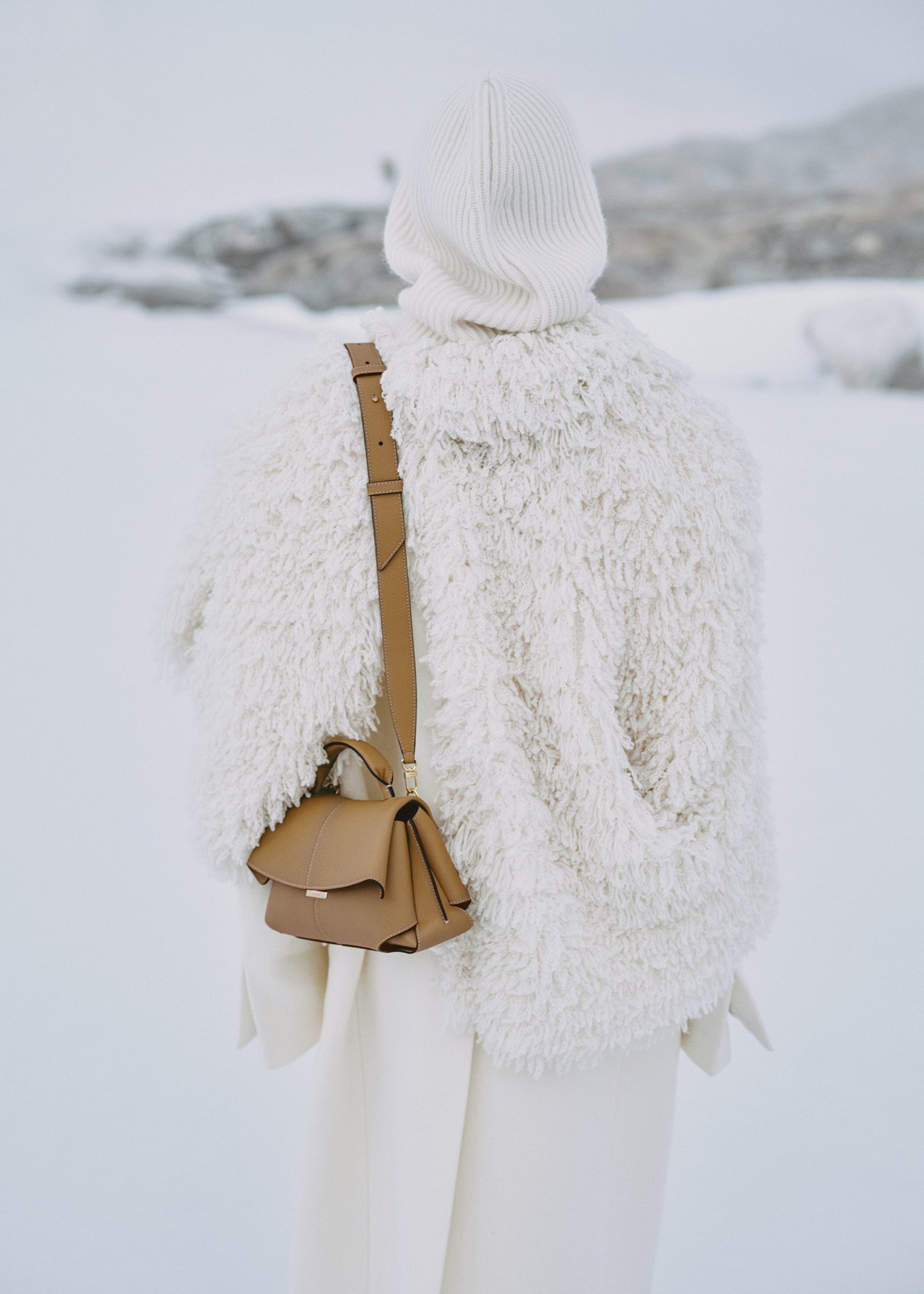 Mokki Mini - Ocker Genarbtes Leder