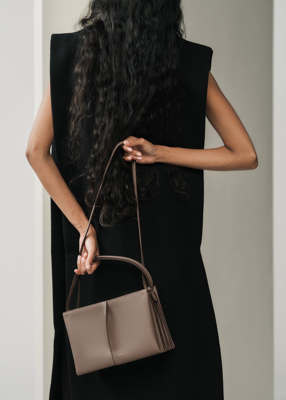 Boky - Taupe Genarbtes Leder