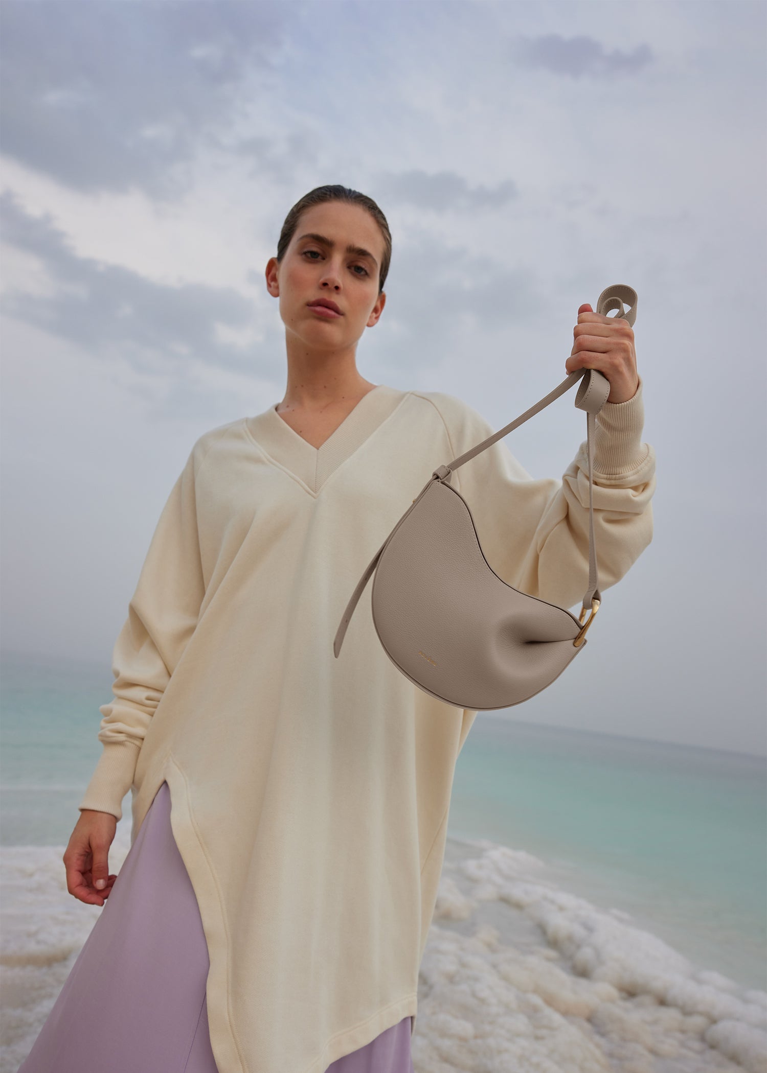 Tonca - Taupe genarbtes Leder