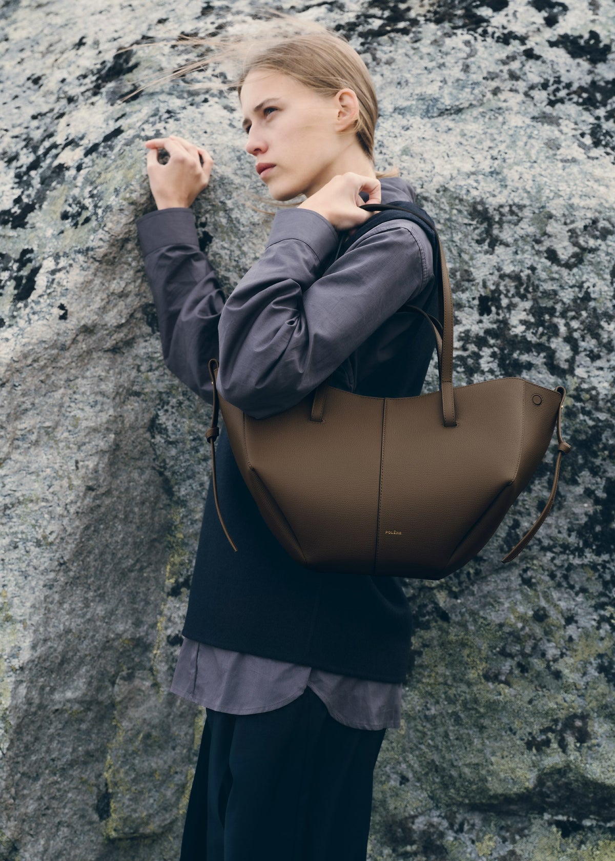Cyme Mini - Marron Glacé Genarbtes Leder