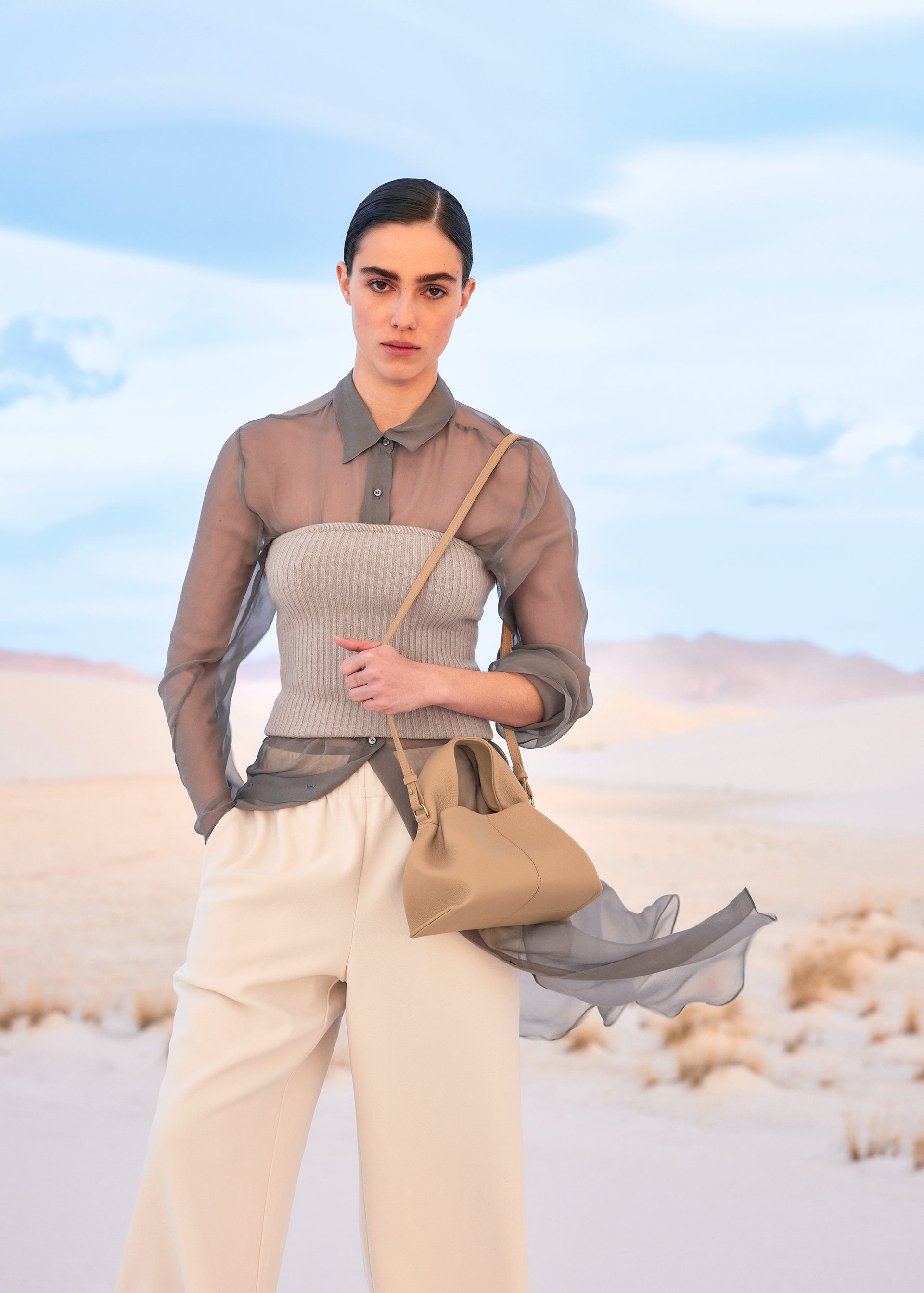 Numéro Neuf Mini - Beige Genarbtes Leder